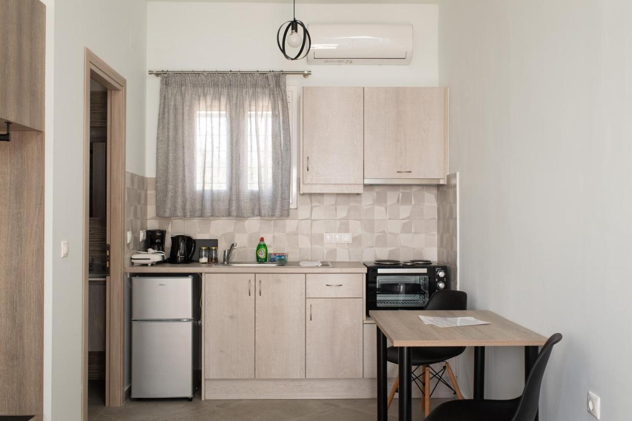 Loggos Apartments Longos  Luaran gambar